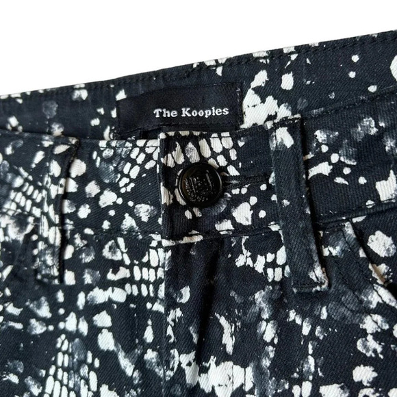 The Kooples  Skin Black and White Abstract Skull Print - Picture 7 of 8